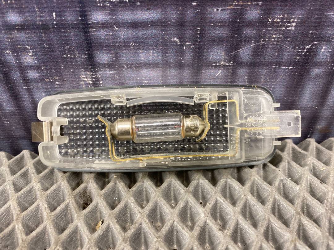 Плафон салона, 250 рублей, Красноярск