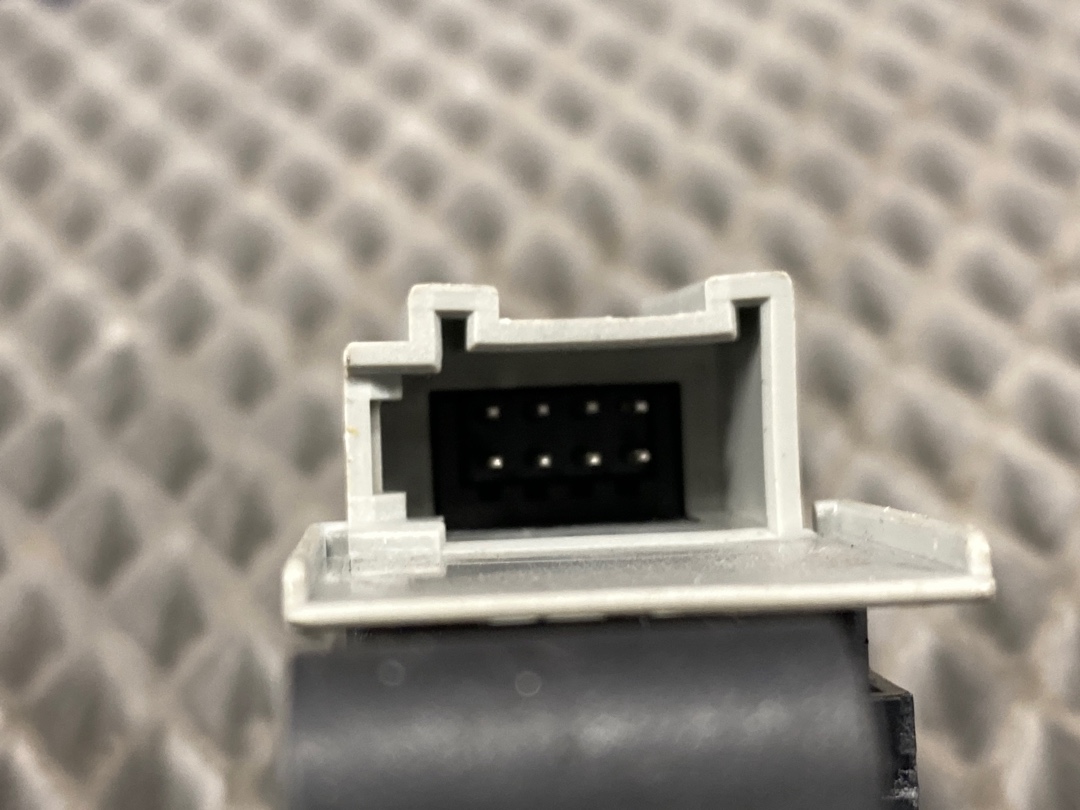 Кнопка стеклоподъемника, 550 рублей, Красноярск