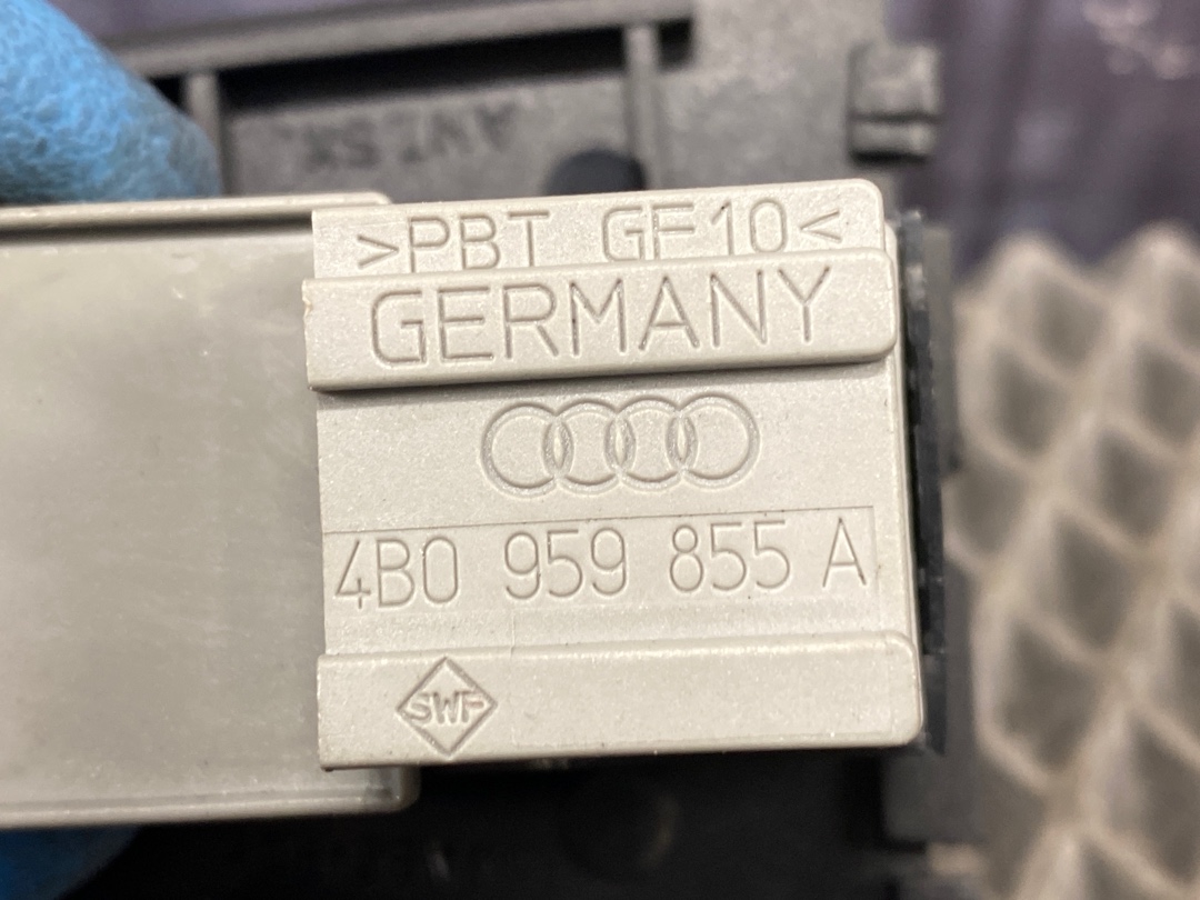 Кнопка стеклоподъемника, 550 рублей, Красноярск