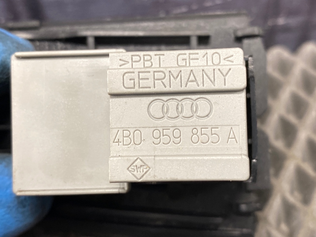 Кнопка стеклоподъемника, 550 рублей, Красноярск