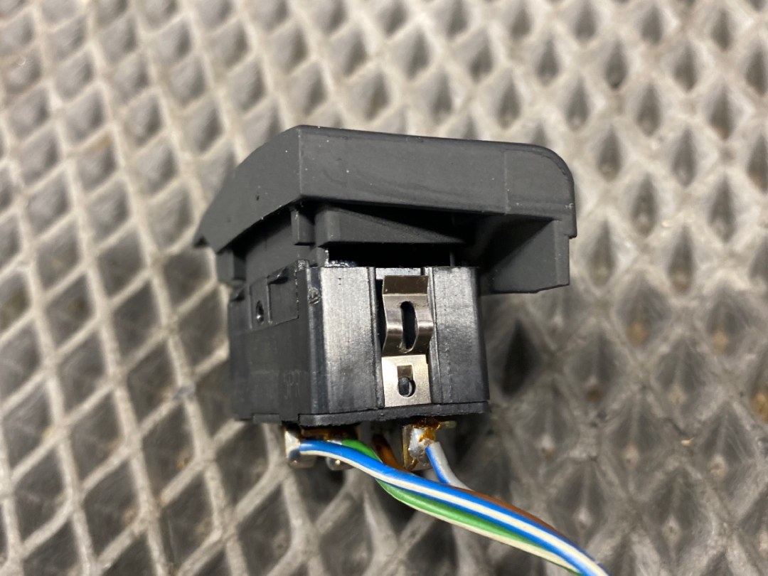 Кнопка центрального замка, 650 рублей, Красноярск