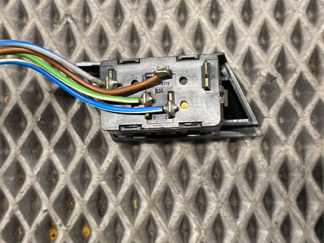 Кнопка центрального замка, 650 рублей, Красноярск