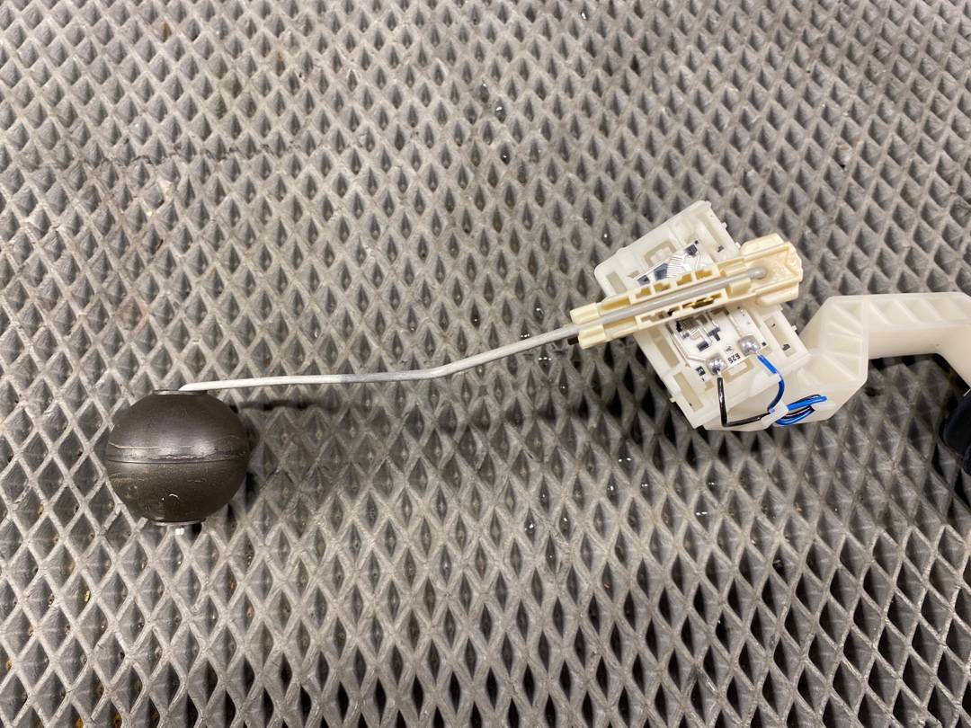 Датчик уровня топлива, 1000 рублей, Красноярск