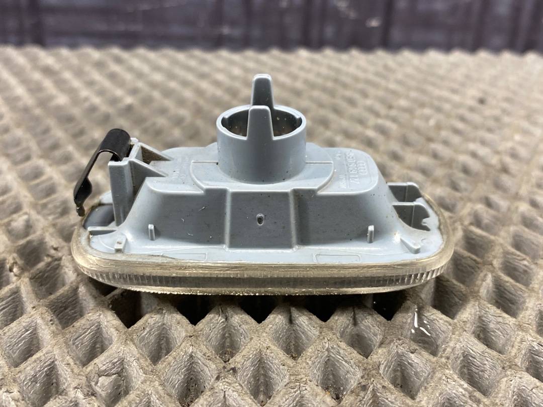 Повторитель в крыло, 400 рублей, Красноярск