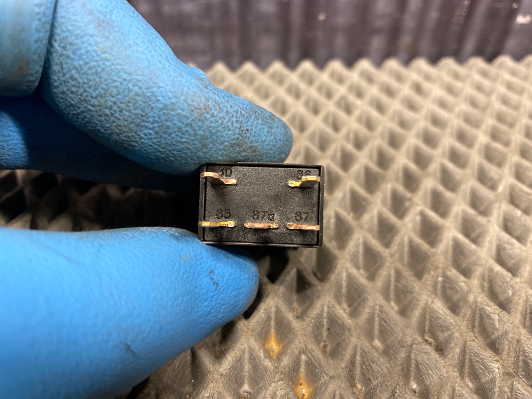 Реле, 400 рублей, Красноярск