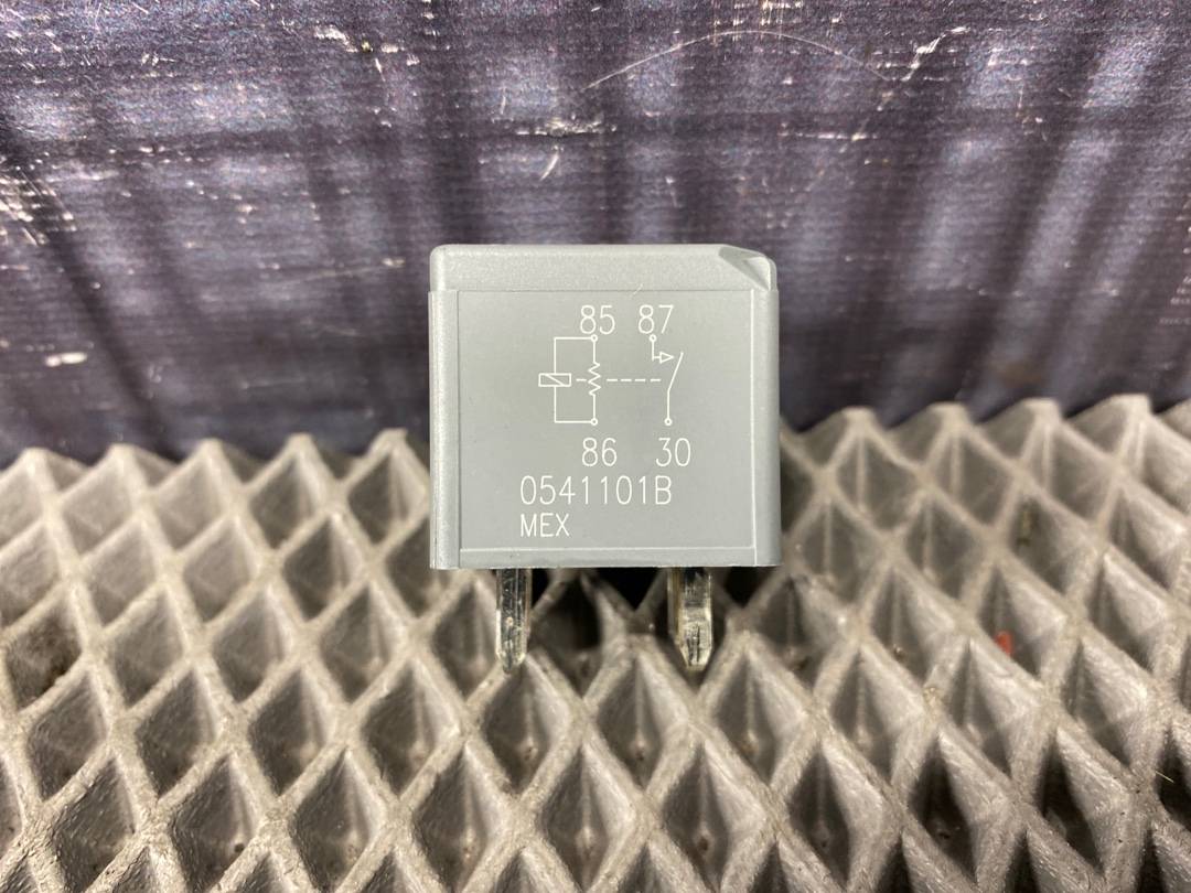 Реле, 400 рублей, Красноярск