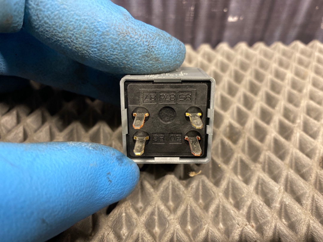 Реле, 400 рублей, Красноярск