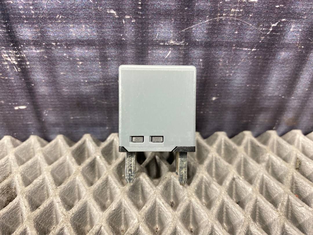 Реле, 400 рублей, Красноярск