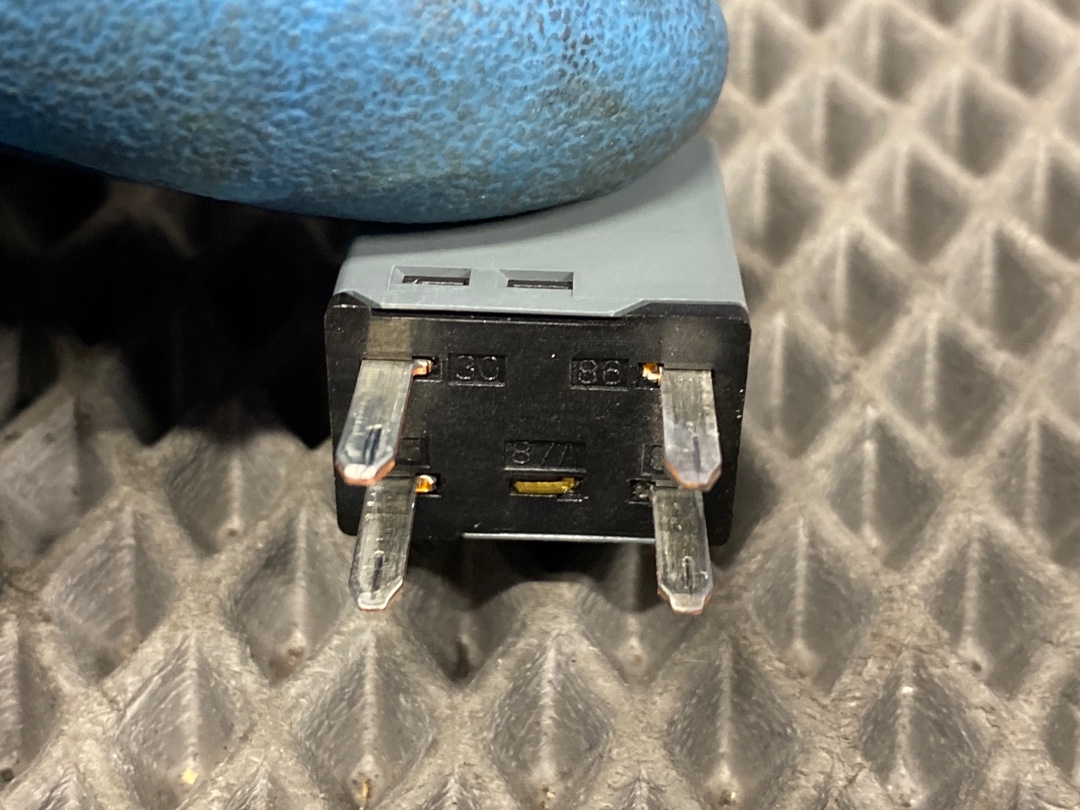 Реле, 400 рублей, Красноярск