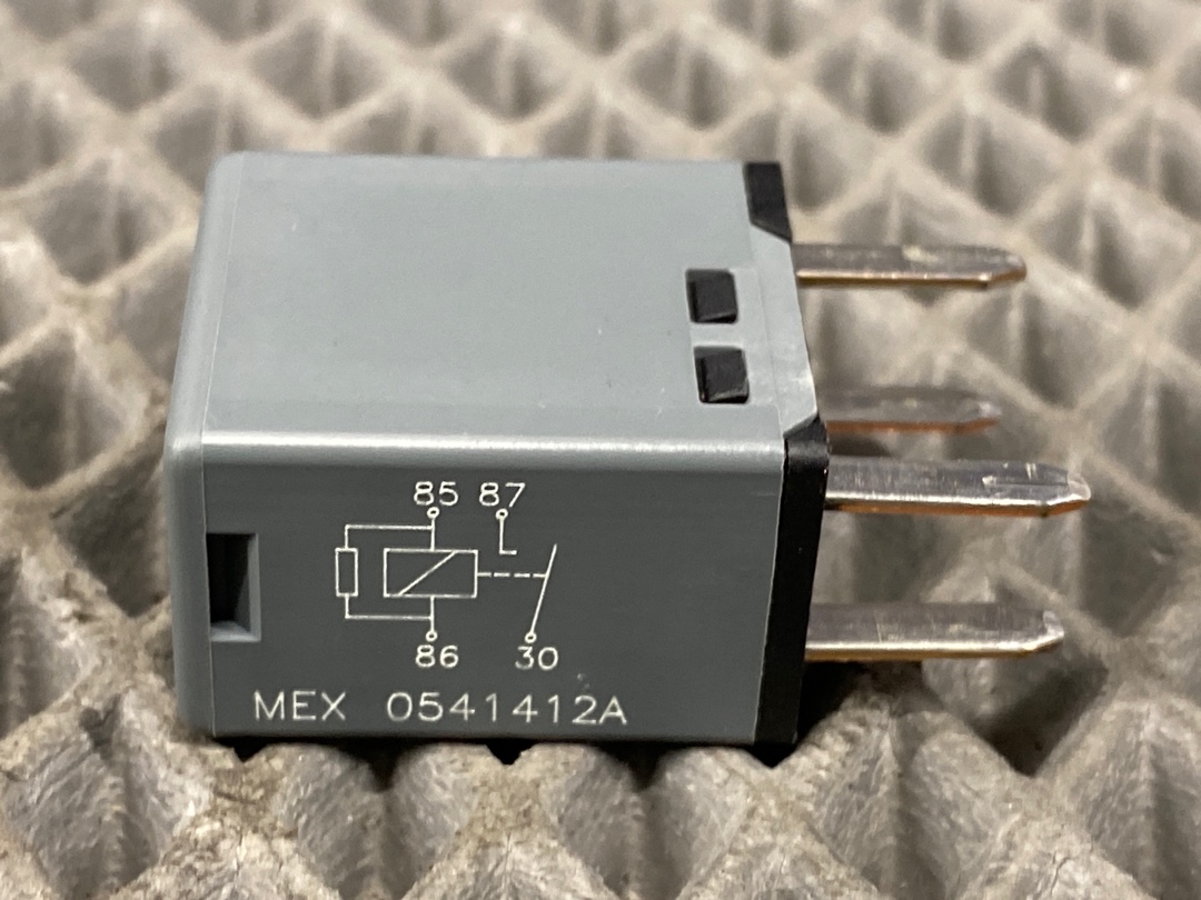 Реле, 400 рублей, Красноярск