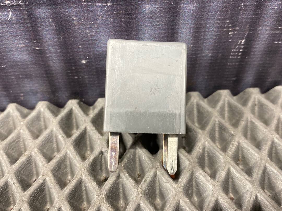 Реле, 400 рублей, Красноярск