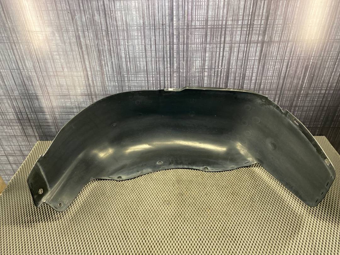 Подкрылок, 680 рублей, Красноярск