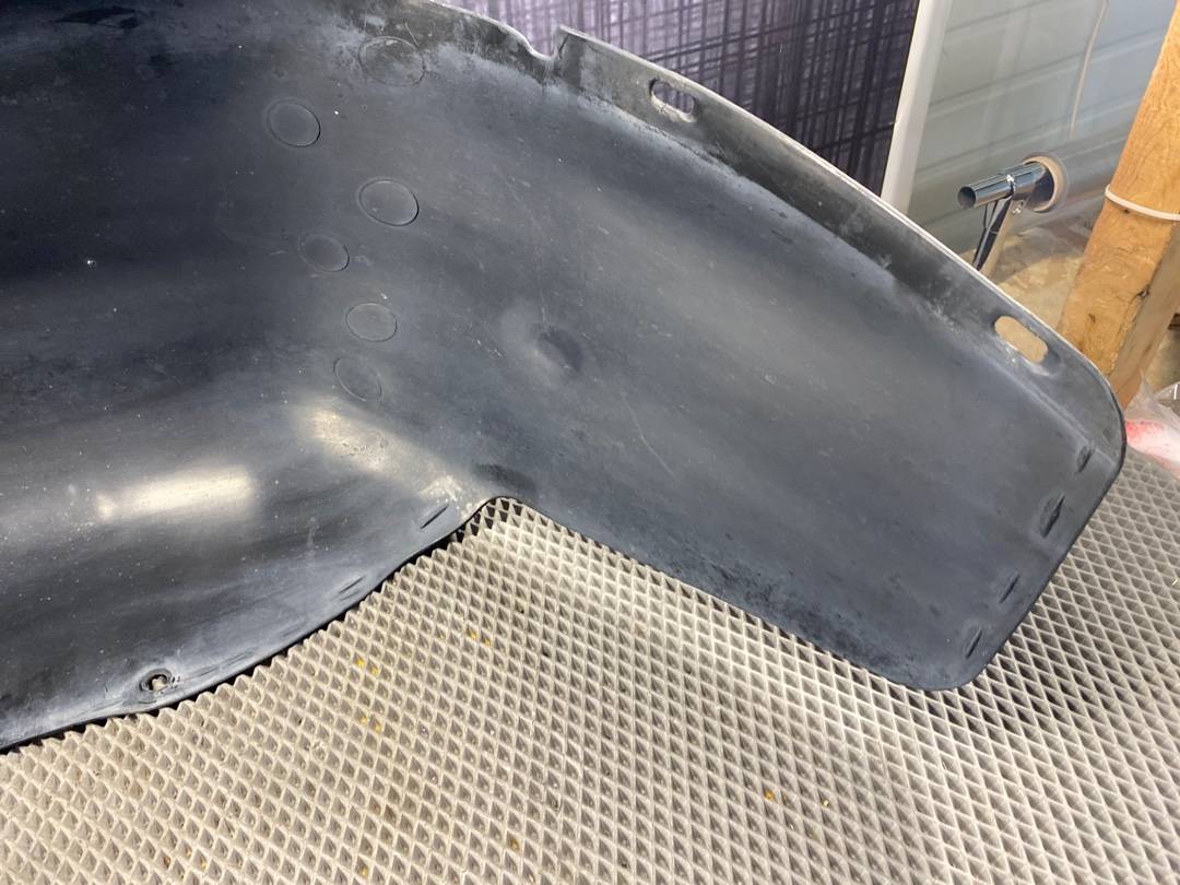 Подкрылок, 680 рублей, Красноярск