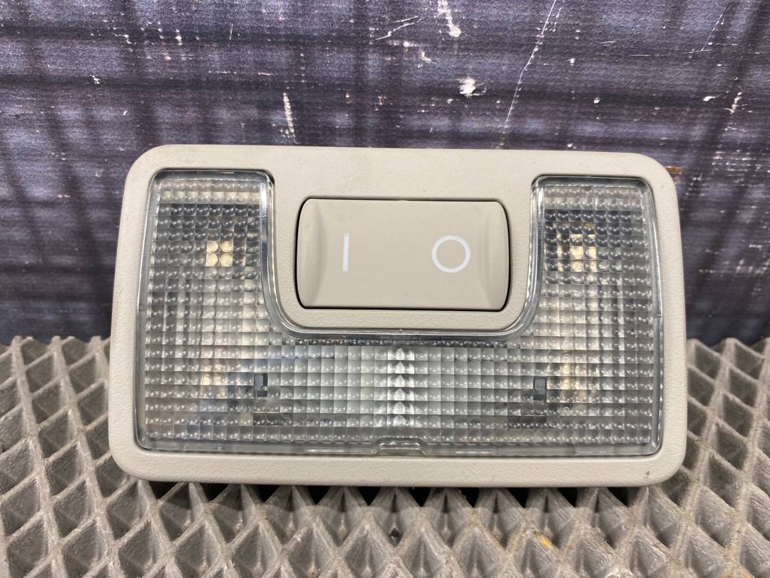 Плафон салона, 250 рублей, Красноярск