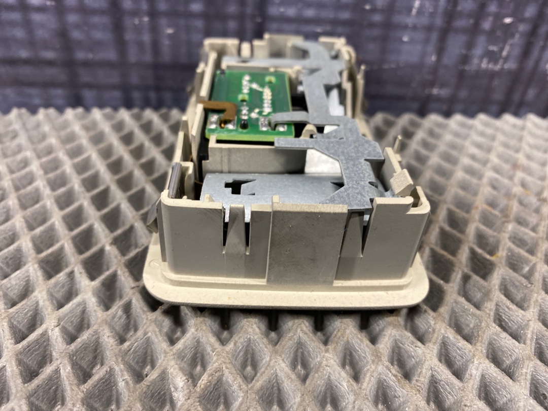 Плафон салона, 250 рублей, Красноярск