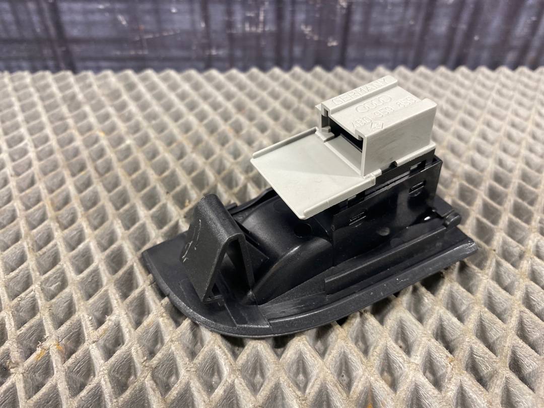 Кнопка стеклоподъемника, 275 рублей, Красноярск