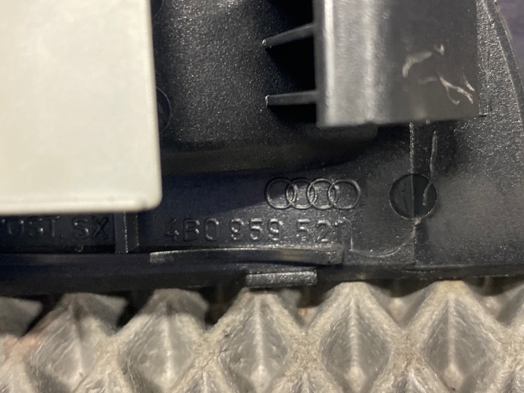 Кнопка стеклоподъемника, 275 рублей, Красноярск