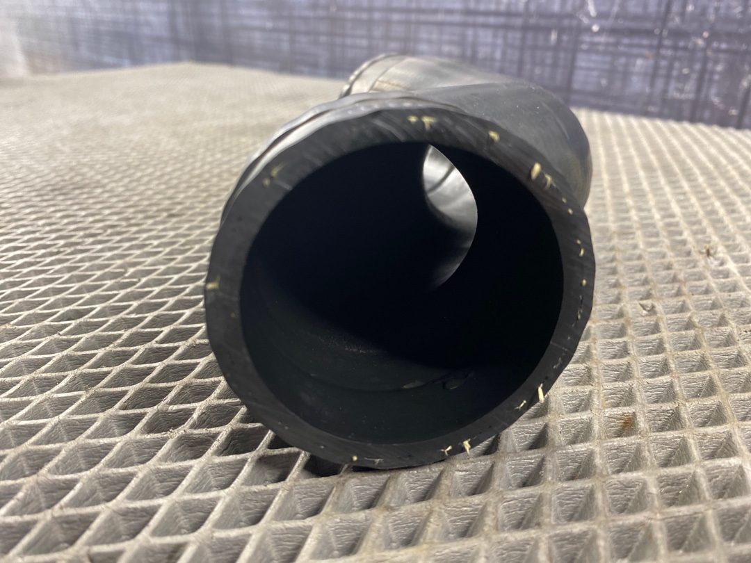 Патрубок интеркуллера, 300 рублей, Красноярск