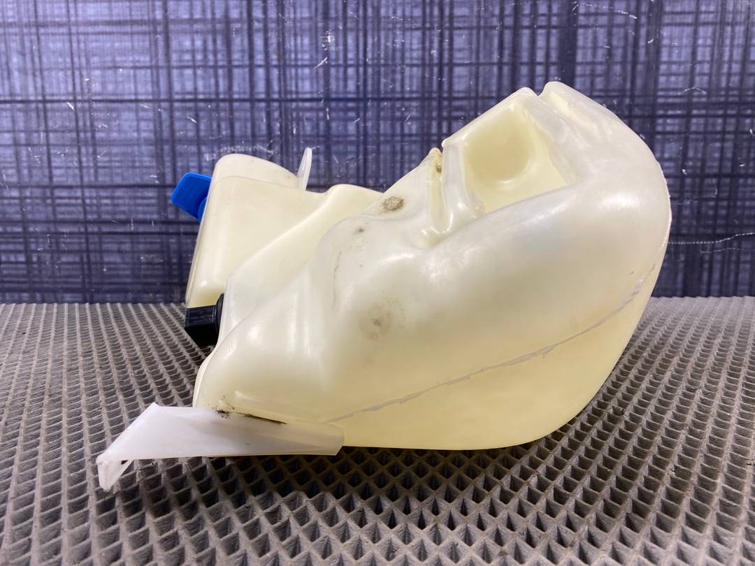 Бачок омывателя, 750 рублей, Красноярск