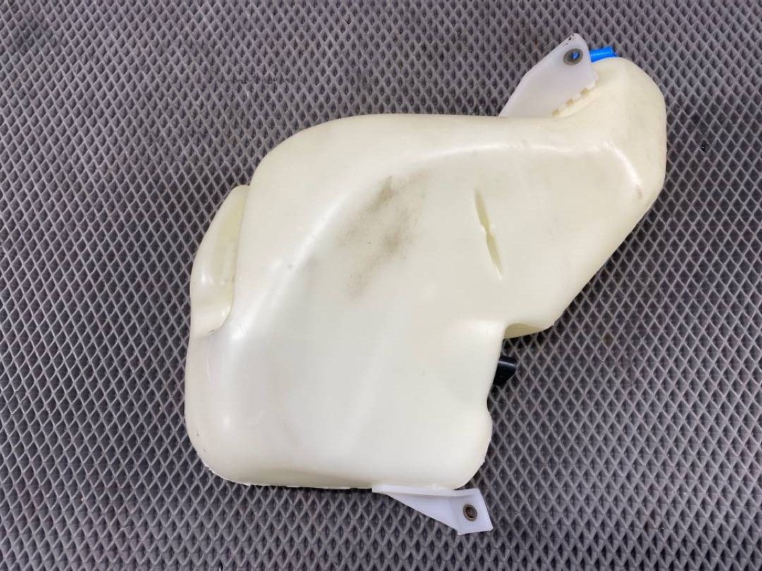 Бачок омывателя, 750 рублей, Красноярск