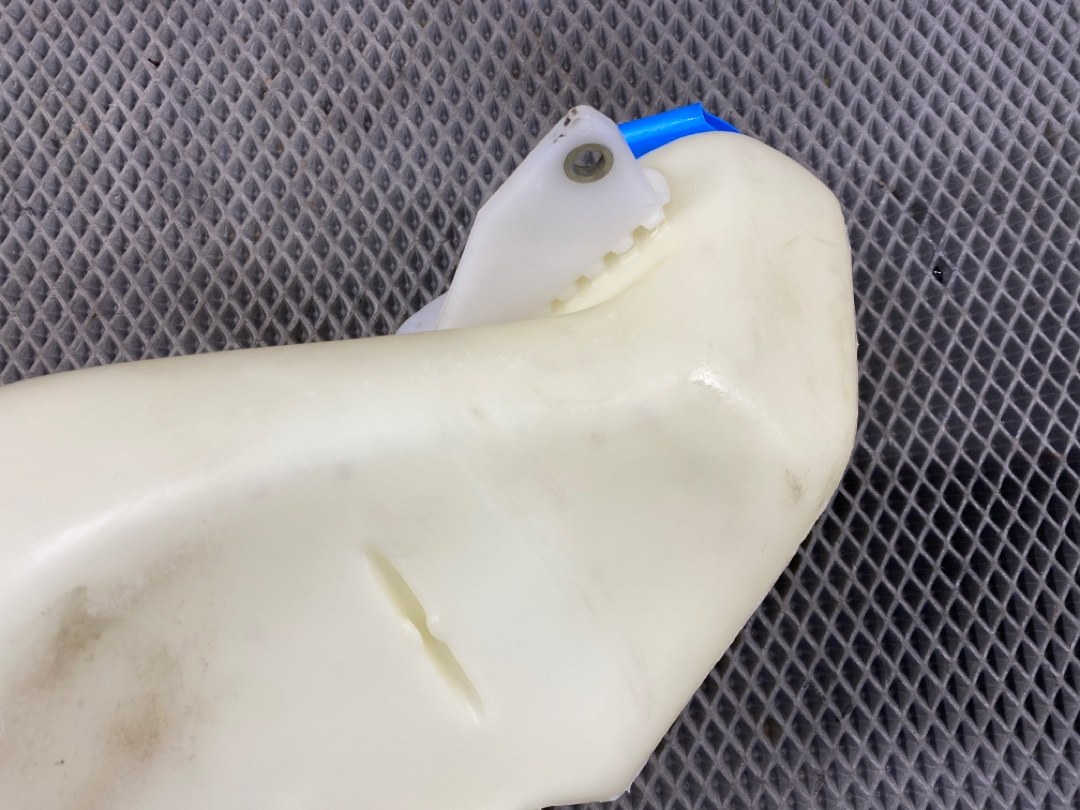 Бачок омывателя, 750 рублей, Красноярск