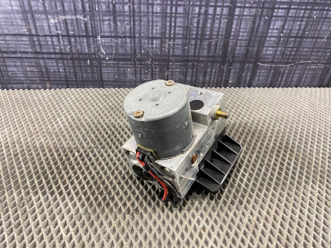 Блок ABS, 1750 рублей, Красноярск