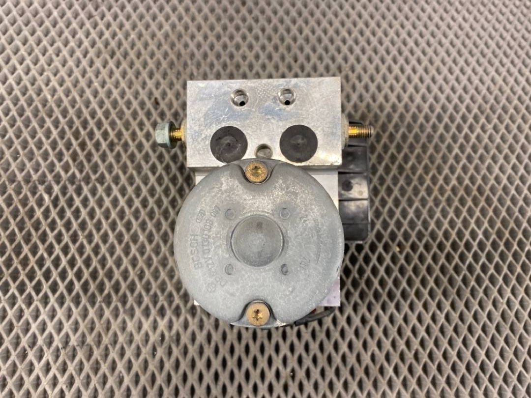 Блок ABS, 1750 рублей, Красноярск