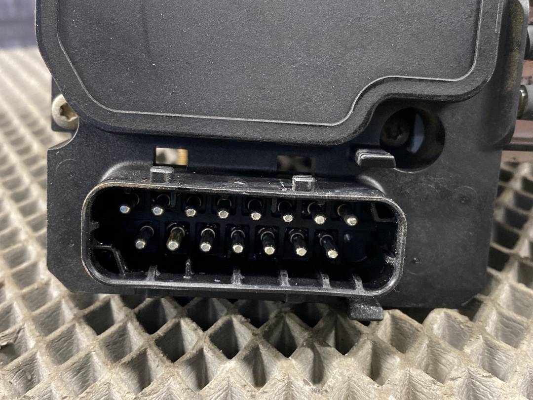 Блок ABS, 1750 рублей, Красноярск