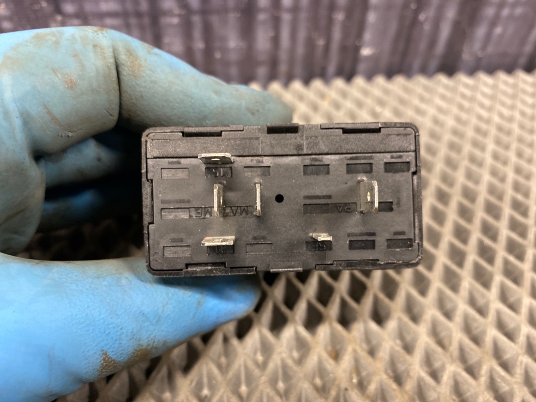 Реле, 250 рублей, Красноярск