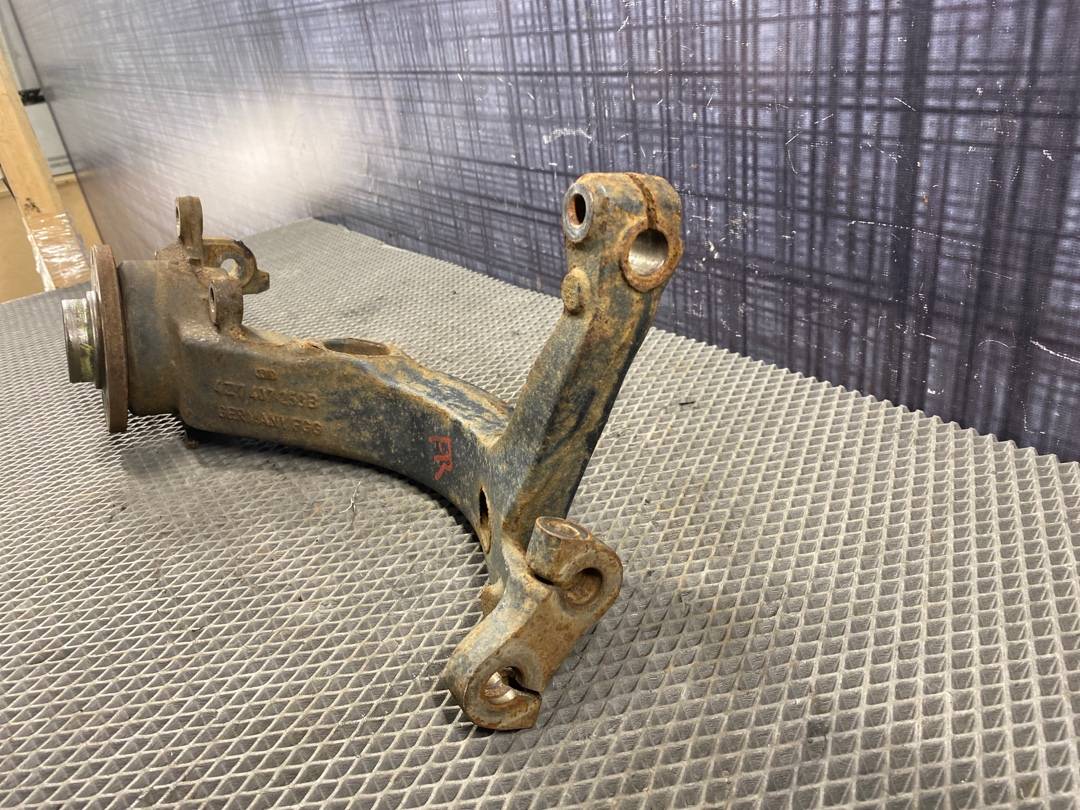 Поворотный кулак, 1750 рублей, Красноярск