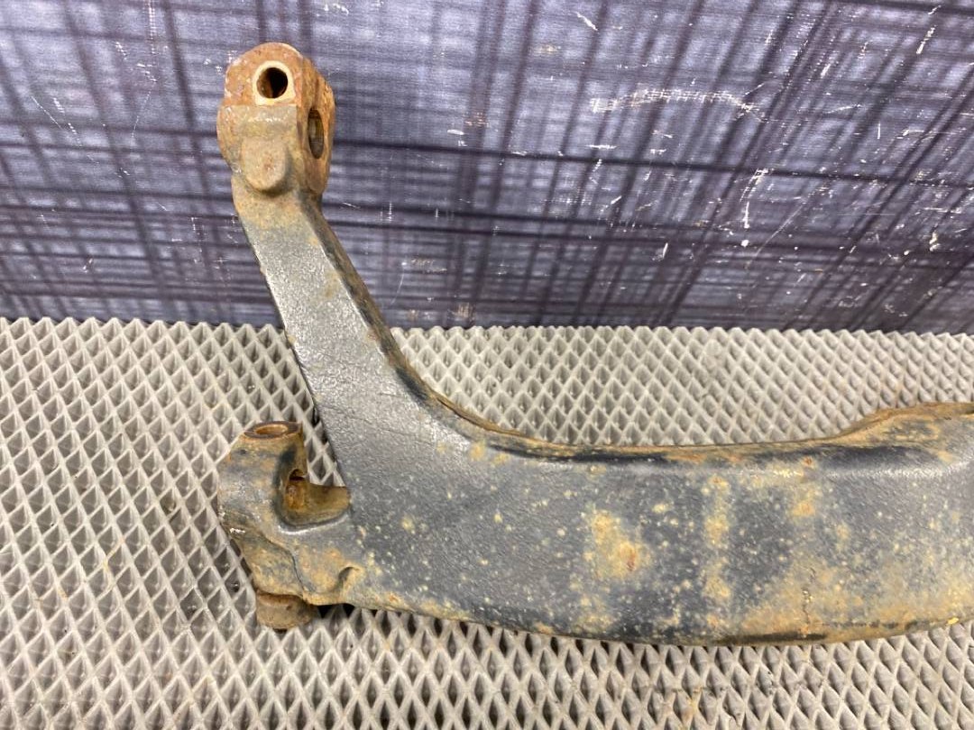 Поворотный кулак, 1750 рублей, Красноярск