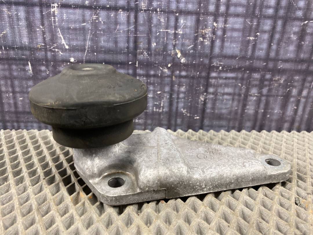 Кронштейн двигателя, 750 рублей, Красноярск