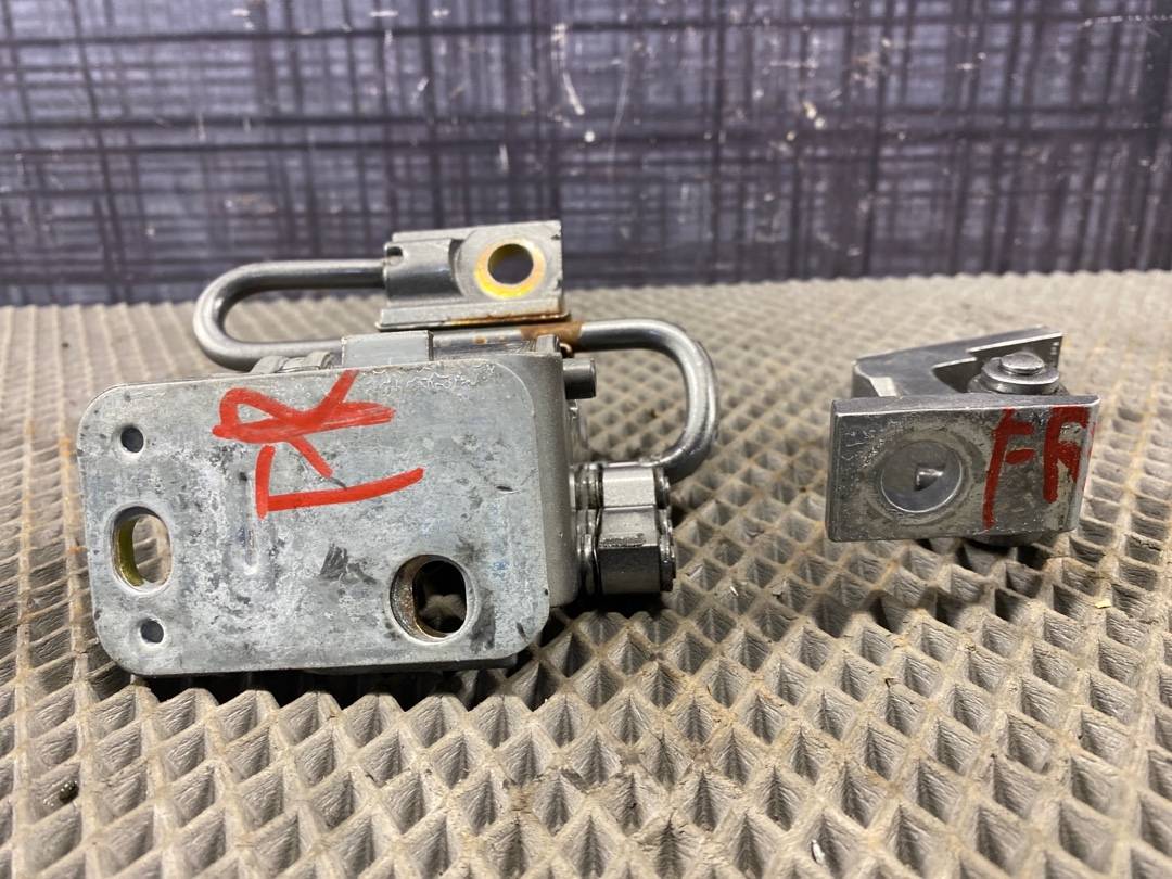 Петля двери, 1000 рублей, Красноярск