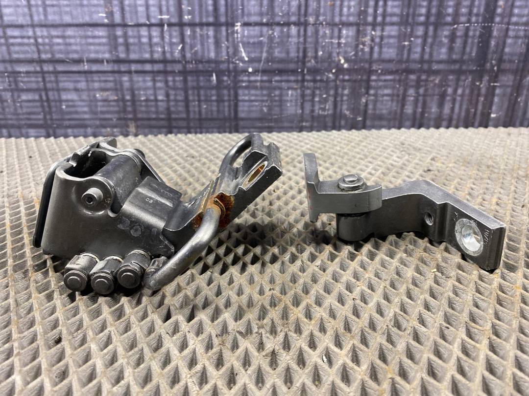 Петля двери, 1000 рублей, Красноярск