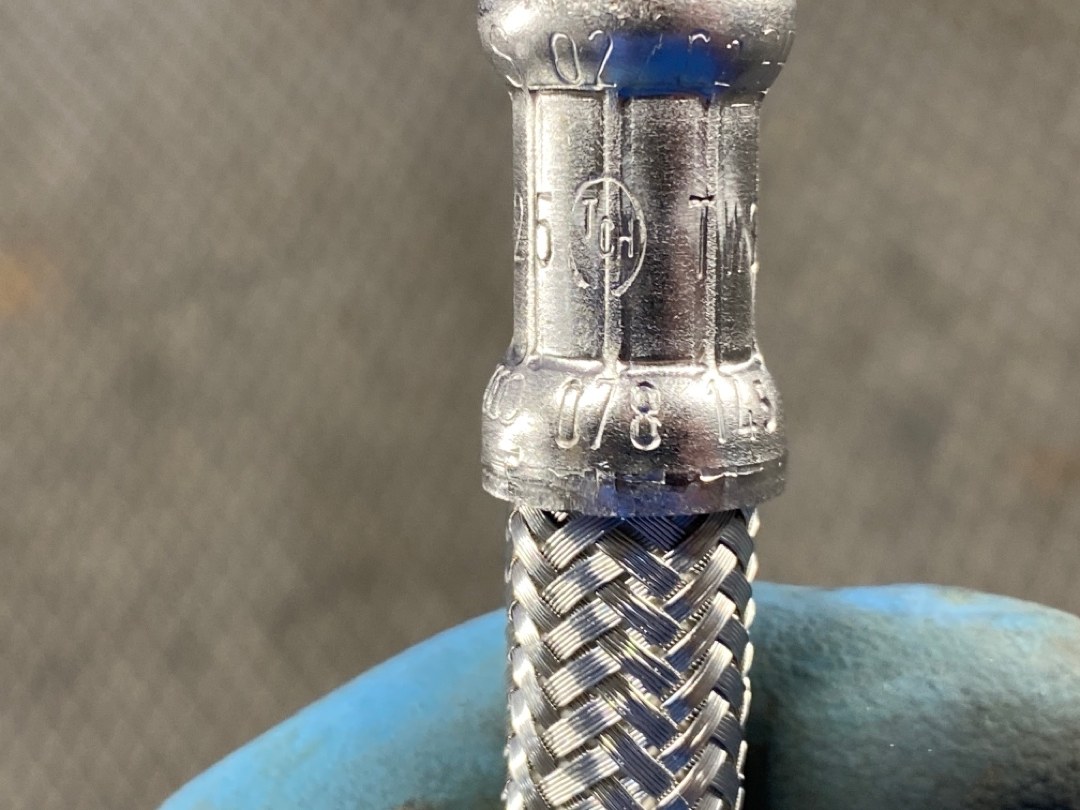 Шланг масляный, 500 рублей, Красноярск