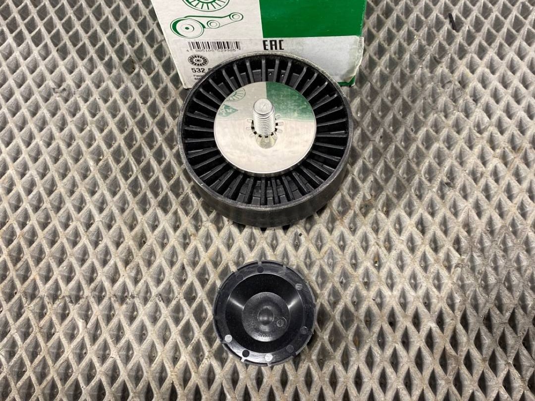 Ролик натяжной, 2640 рублей, Красноярск