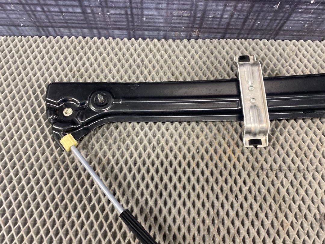 Стеклоподъемник, 2000 рублей, Красноярск