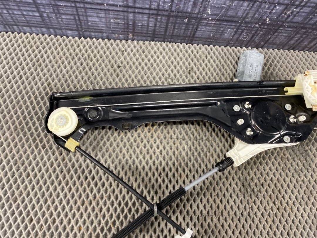 Стеклоподъемник, 2000 рублей, Красноярск