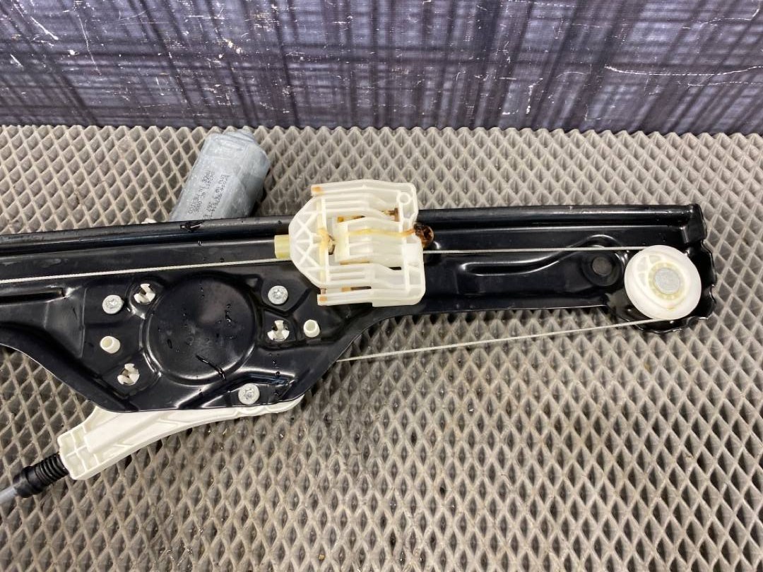 Стеклоподъемник, 2000 рублей, Красноярск