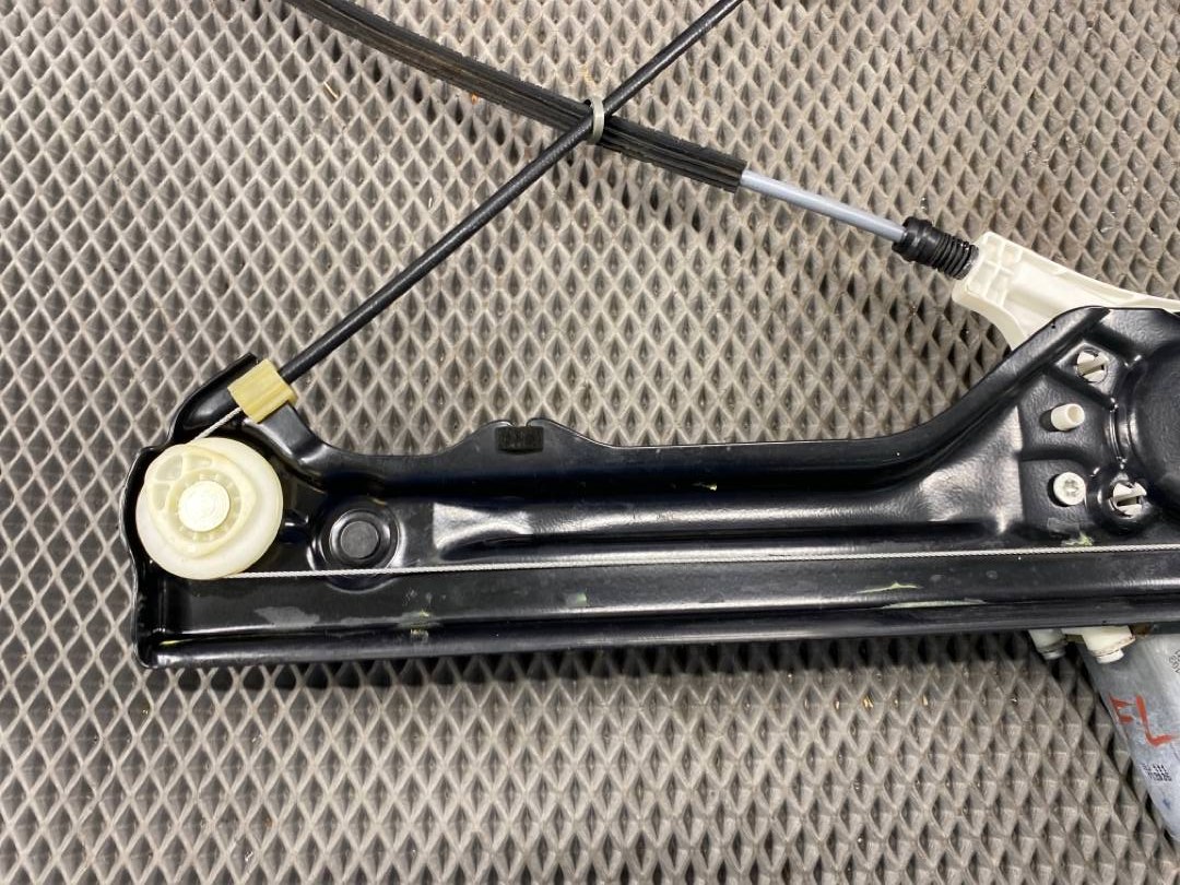 Стеклоподъемник, 2000 рублей, Красноярск