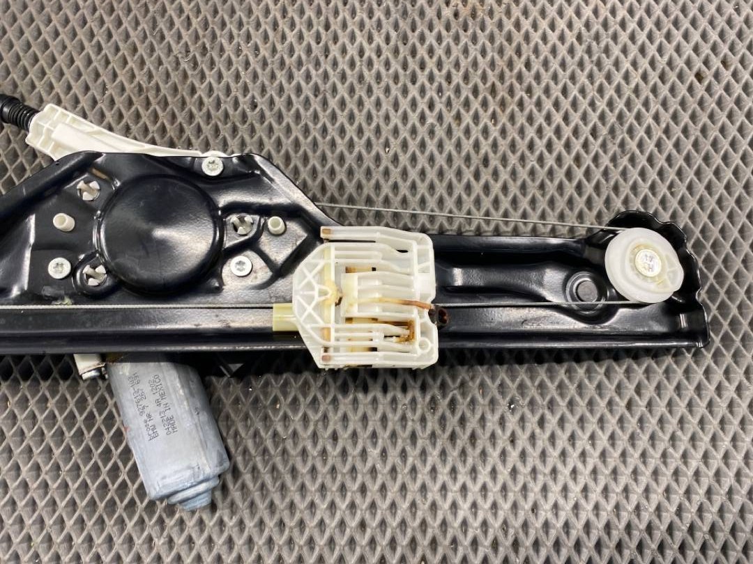 Стеклоподъемник, 2000 рублей, Красноярск