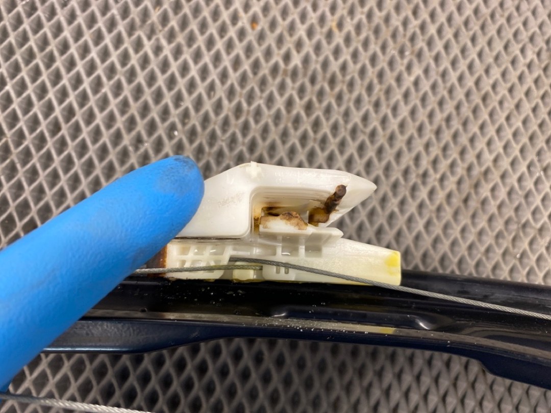 Стеклоподъемник, 2000 рублей, Красноярск