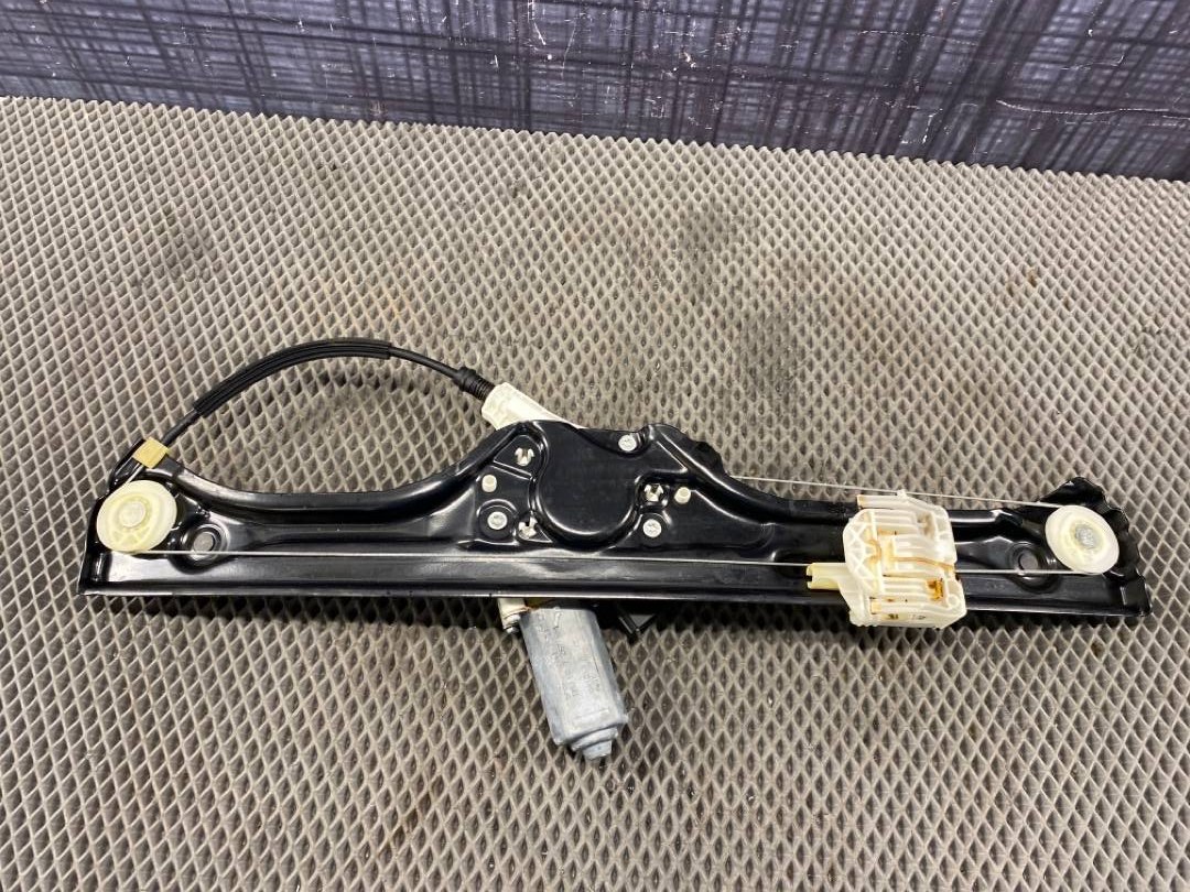 Стеклоподъемник, 2000 рублей, Красноярск