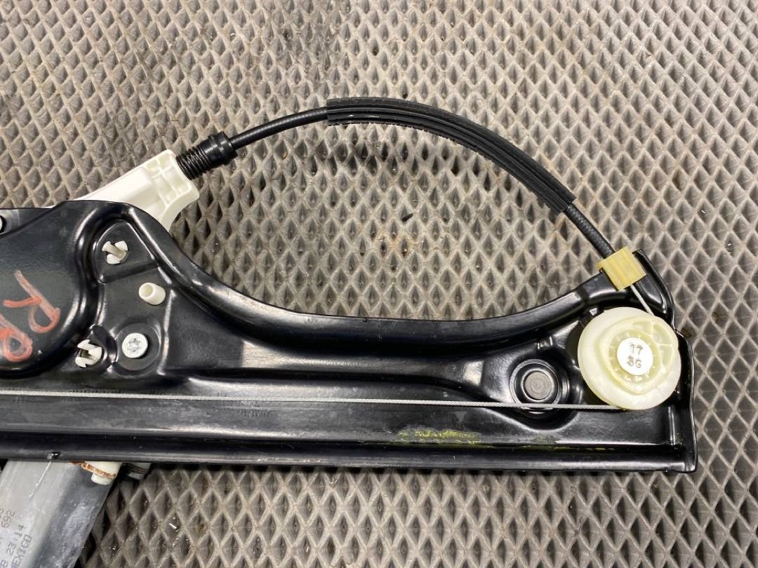 Стеклоподъемник, 2000 рублей, Красноярск