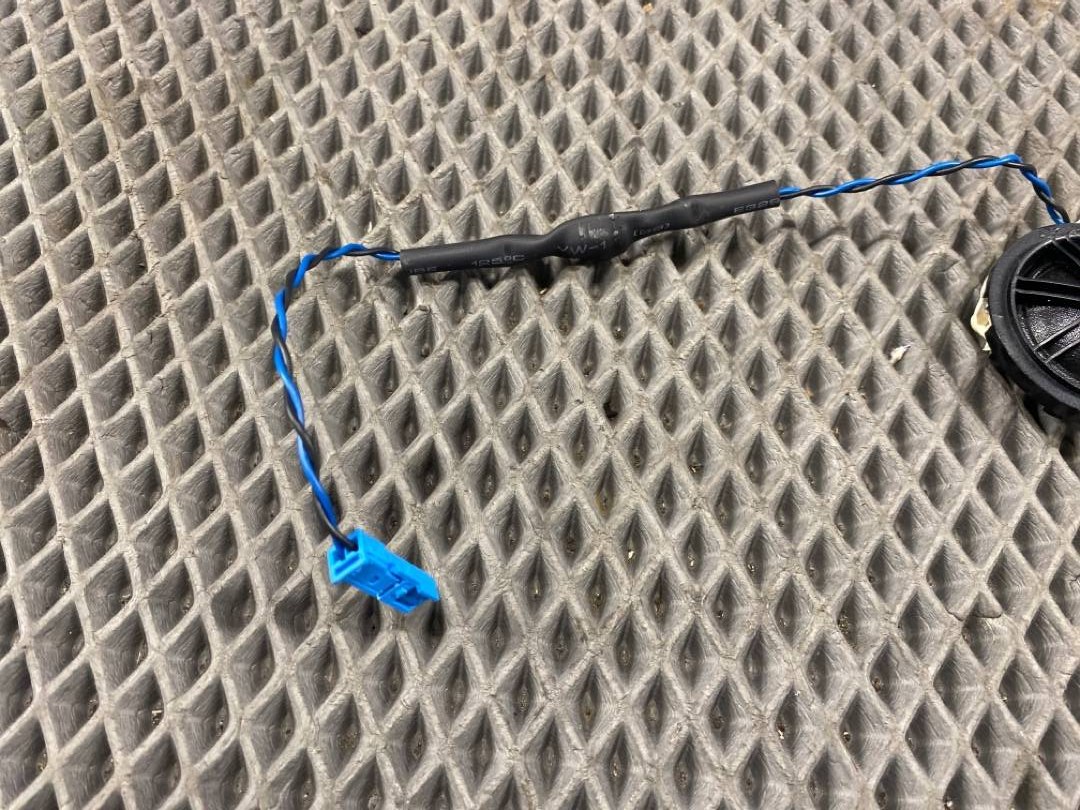 Динамик, 560 рублей, Красноярск