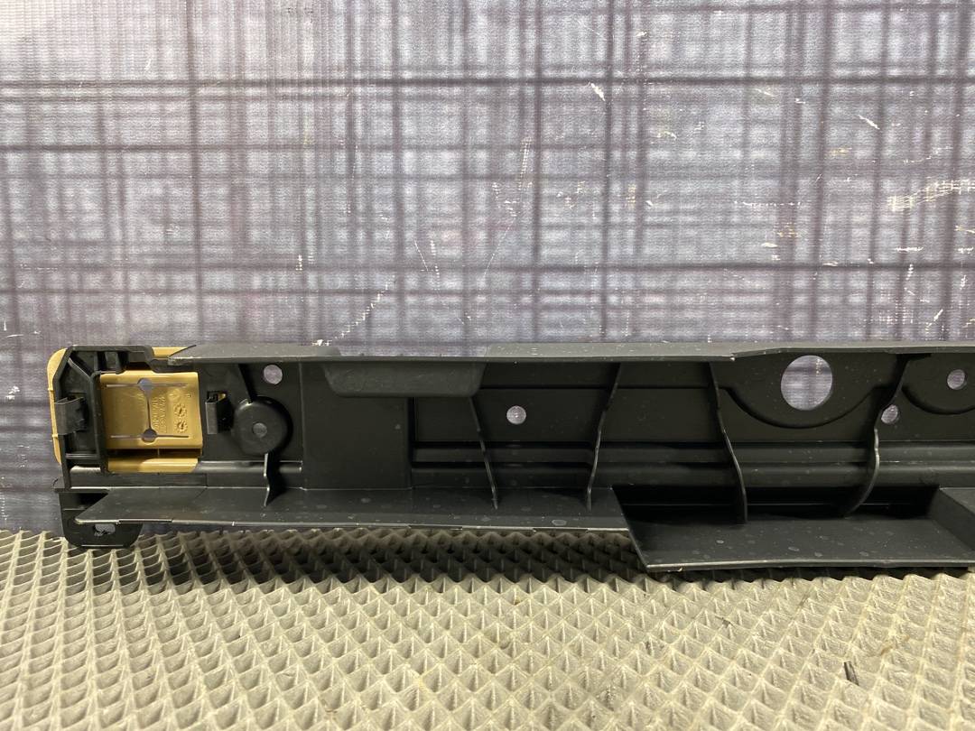 Пластик багажника, 680 рублей, Красноярск