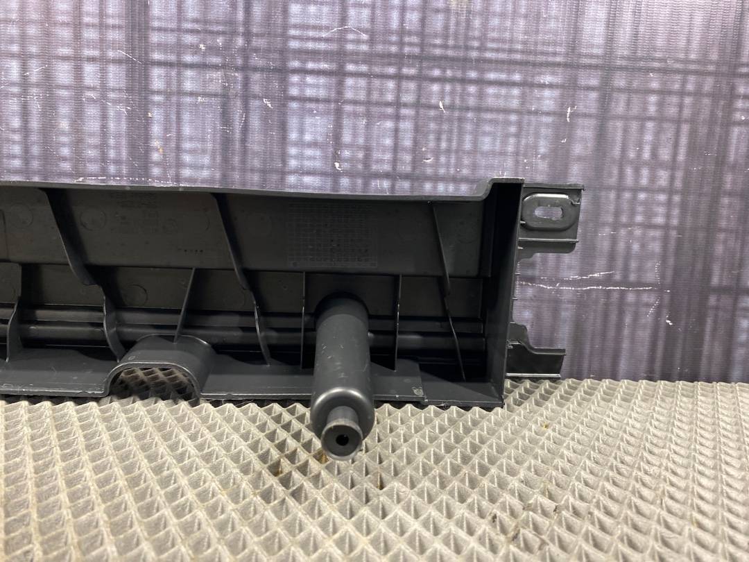 Пластик багажника, 680 рублей, Красноярск