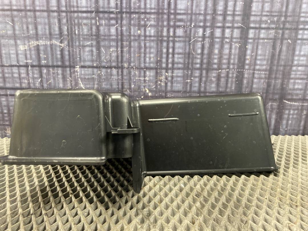 Пластик багажника, 480 рублей, Красноярск