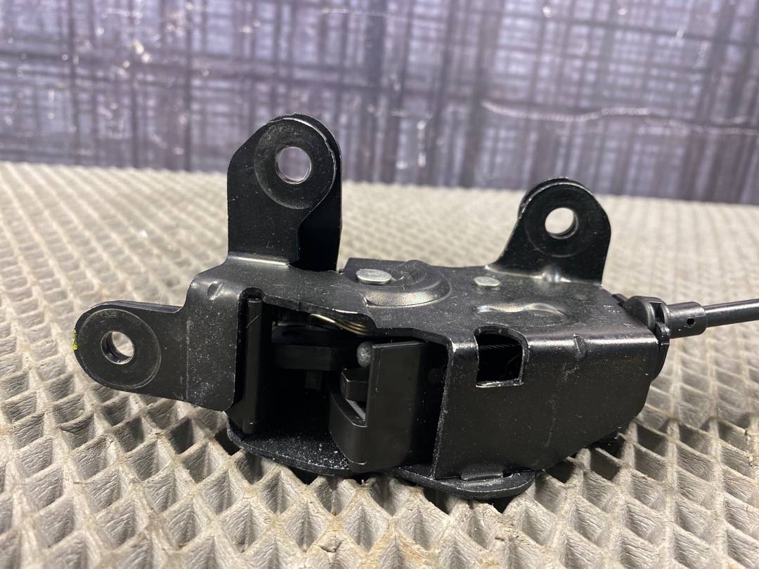 Замок багажника, 800 рублей, Красноярск