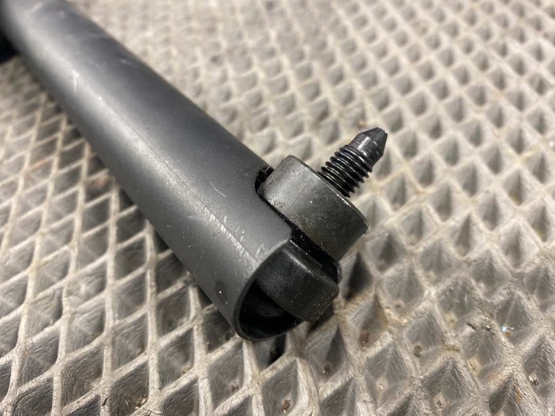 Амортизатор багажника, 600 рублей, Красноярск